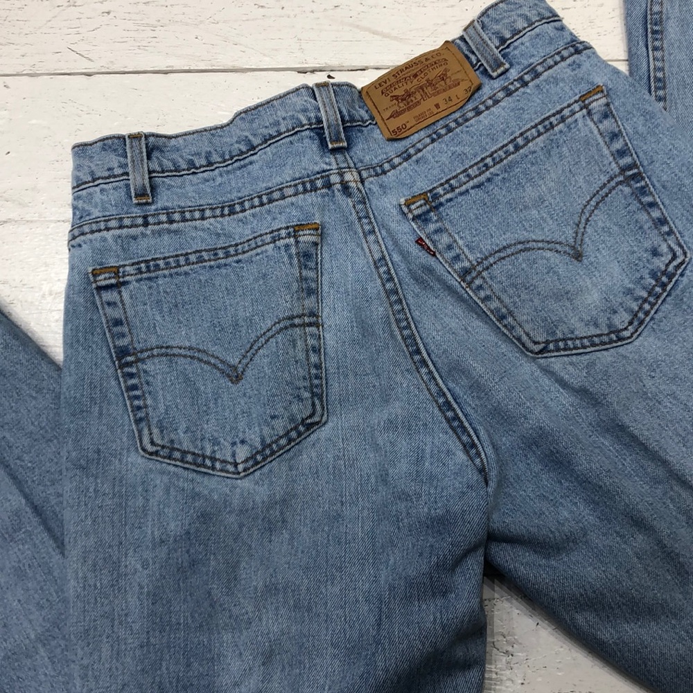 Vintage Red Tag Levi Strauss 550